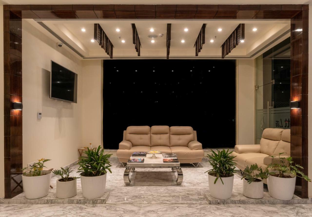 Cygnett Lite Hotel Alwar Exterior foto